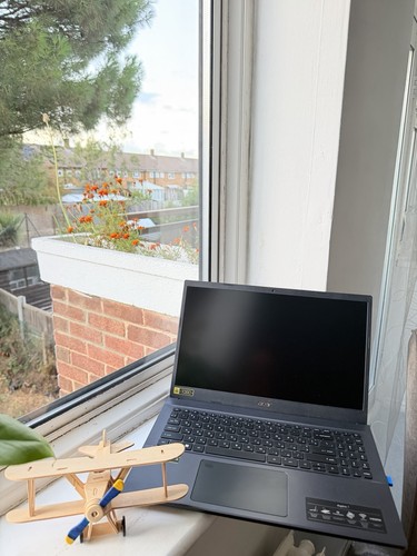 Acer aspire a715 - acer,
